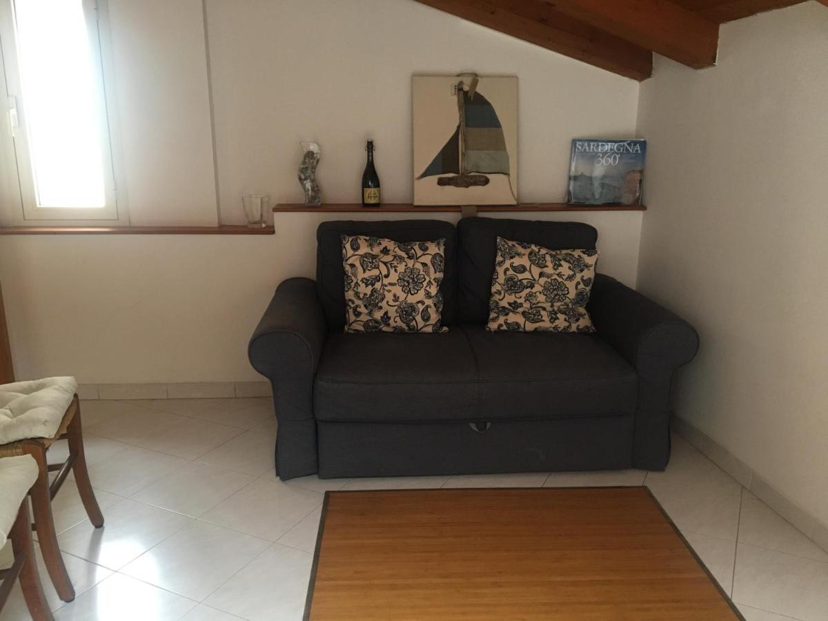 Deliziosa Mansarda Nel Quartiere Marina - Q8577 * Cagliari